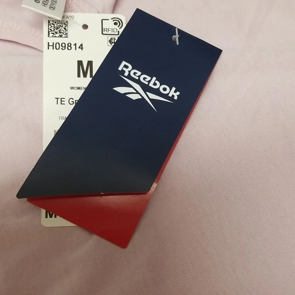 𝅺Reebok Graphic Athletic Racerback Tank Top - Picture 10 of 10